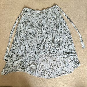 GNW Floral Skirt XL